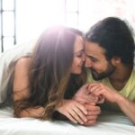 11-semne-ca-partenerul-te-doreste-din-iubire-nu-doar-pentru-sex.jpg
