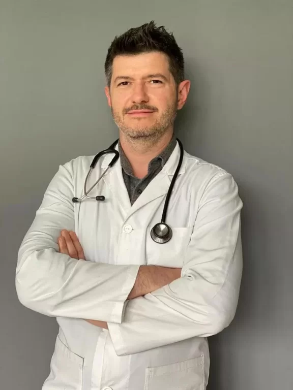 dr. Adrian Volcescu